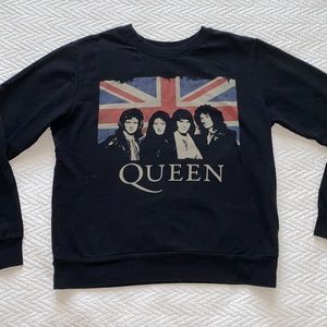 QUEEN BAND CREWNECK LONG SLEEVE SIZE S